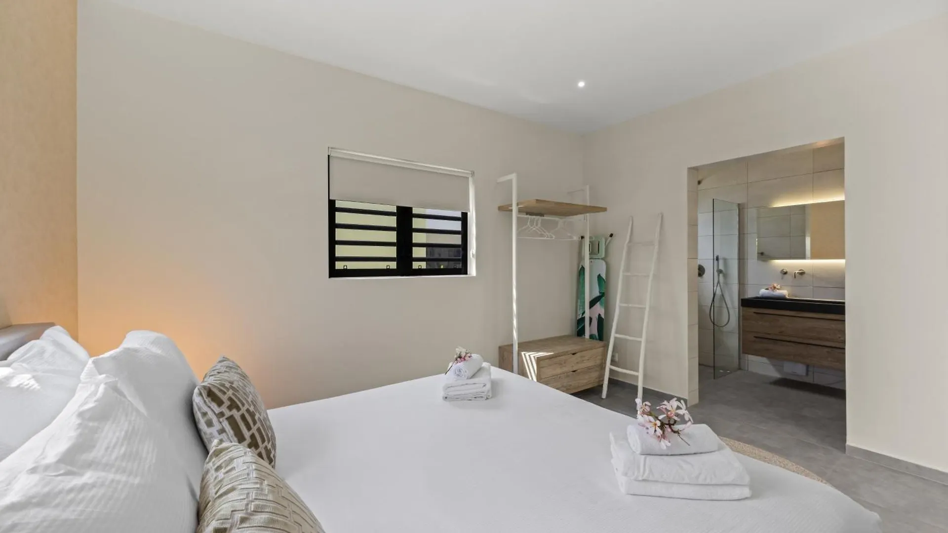 Villa Pura Vida Met Privezwembad, Mambo Beach Willemstad Curaçao